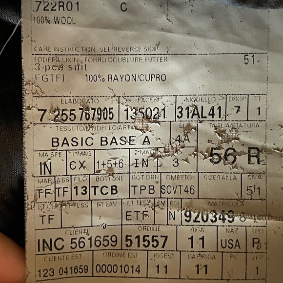 Tom Ford | 100% Authentic | Classic Men’s 56R 3-Piece Wool Suit - Picture 16 of 16